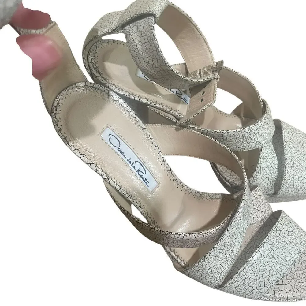 oscar de la renta stapped patent leather heels